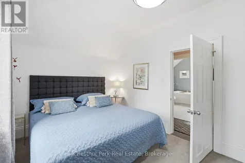 331 Oak Street Collingwood ON L9Y 2Y4