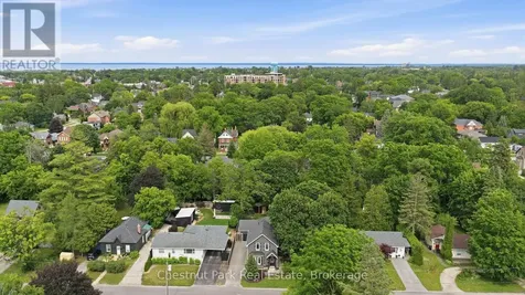 331 Oak Street Collingwood ON L9Y 2Y4