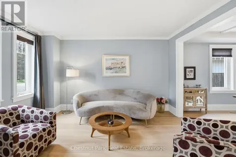 331 Oak Street Collingwood ON L9Y 2Y4