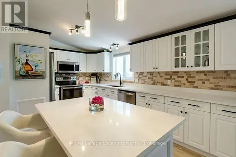 13 Pennsylvania Avenue Wasaga Beach ON L9Z 3A8