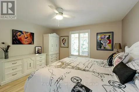 13 Pennsylvania Avenue Wasaga Beach ON L9Z 3A8