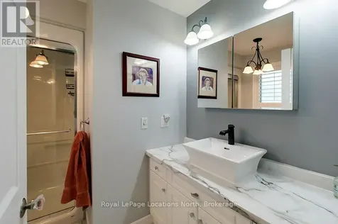 13 Pennsylvania Avenue Wasaga Beach ON L9Z 3A8