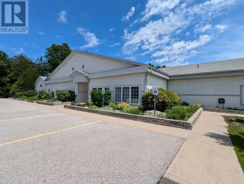 13 Pennsylvania Avenue Wasaga Beach ON L9Z 3A8