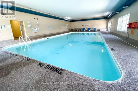 13 Pennsylvania Avenue Wasaga Beach ON L9Z 3A8