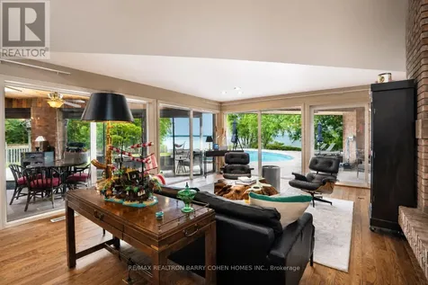 700 Lake Drive North Georgina (historic Lakeshore Communities) ON L4P 3C8