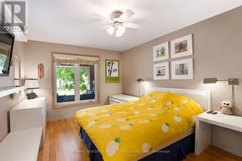 700 Lake Drive North Georgina (historic Lakeshore Communities) ON L4P 3C8