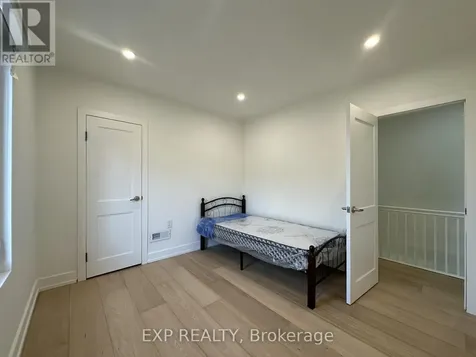 926 Greenwood Avenue Toronto (danforth) ON M4J 4C1