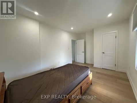 926 Greenwood Avenue Toronto (danforth) ON M4J 4C1