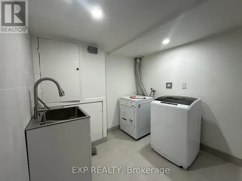 926 Greenwood Avenue Toronto (danforth) ON M4J 4C1
