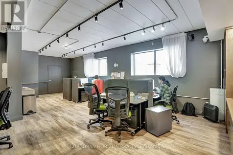 618 King Street Kitchener ON N2G 1C8