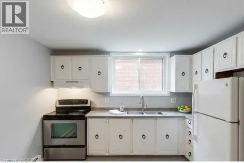 318 Erb Street Waterloo ON N2L 1W3