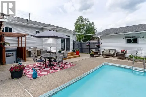 4340 Theresa Avenue Hanmer ON P3P 1M4