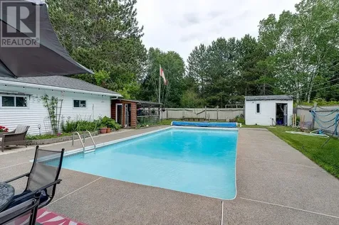 4340 Theresa Avenue Hanmer ON P3P 1M4