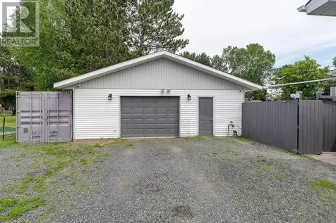 4340 Theresa Avenue Hanmer ON P3P 1M4