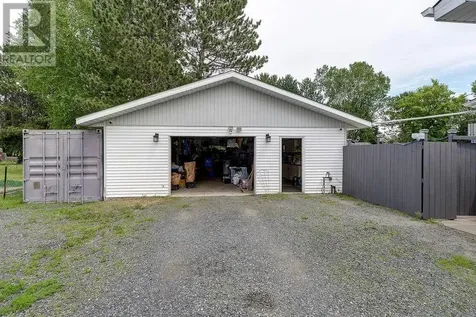 4340 Theresa Avenue Hanmer ON P3P 1M4