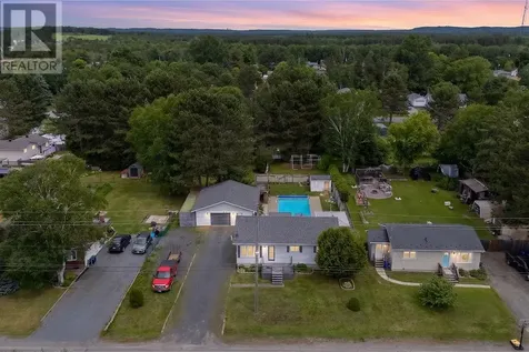 4340 Theresa Avenue Hanmer ON P3P 1M4