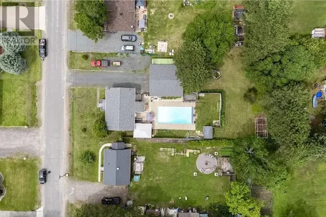 4340 Theresa Avenue Hanmer ON P3P 1M4