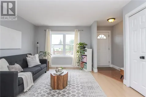196 Benita Boulevard Sudbury ON P3A 5Z5