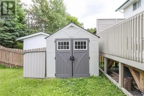 196 Benita Boulevard Sudbury ON P3A 5Z5