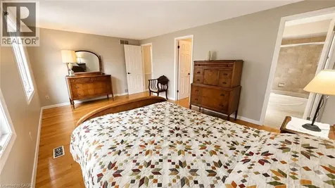 240 Stoke Drive Kitchener ON N2N 2C1