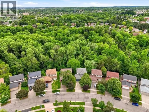 240 Stoke Drive Kitchener ON N2N 2C1