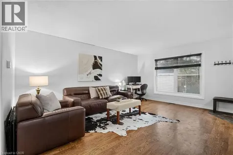 156 St Catharines Street Smithville ON L0R 2A0