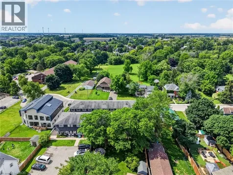 156 St Catharines Street Smithville ON L0R 2A0