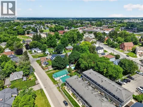 156 St Catharines Street Smithville ON L0R 2A0