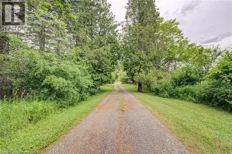 1032 Gore Road Hamilton ON N0B 2J0
