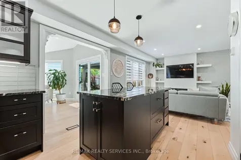 25 Gaydon Way Brantford ON N3T 6P8