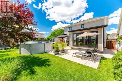 25 Gaydon Way Brantford ON N3T 6P8