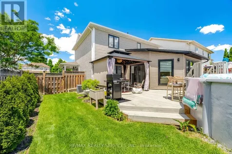25 Gaydon Way Brantford ON N3T 6P8