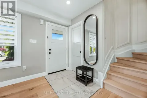 25 Gaydon Way Brantford ON N3T 6P8