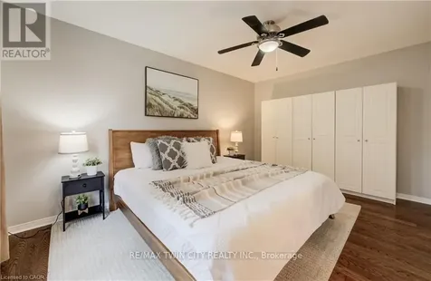 27 Chandos Drive Kitchener ON N2A 3C2