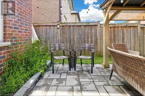 173 Raymond Road Hamilton (ancaster) ON L9K 0G9