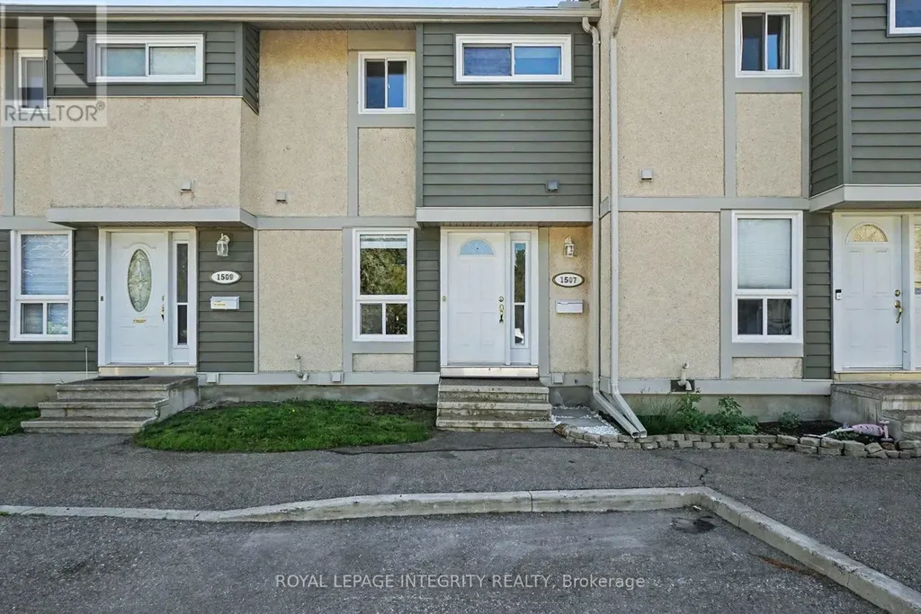 1507 Ballard Court Ottawa ON K1B 4Z1