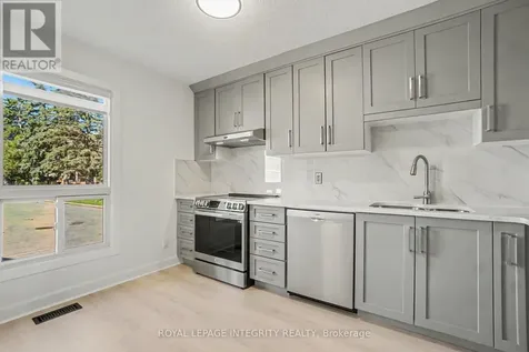 1507 Ballard Court Ottawa ON K1B 4Z1