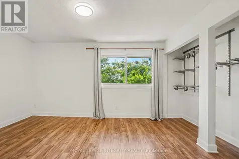 1507 Ballard Court Ottawa ON K1B 4Z1