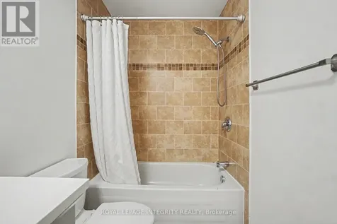 1507 Ballard Court Ottawa ON K1B 4Z1