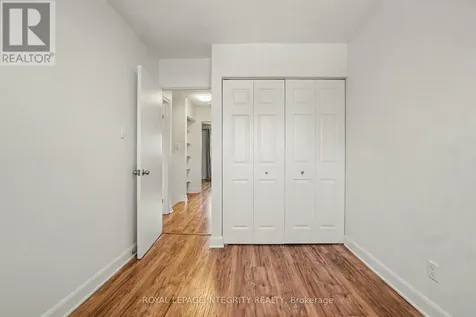 1507 Ballard Court Ottawa ON K1B 4Z1