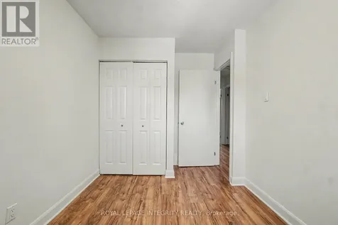 1507 Ballard Court Ottawa ON K1B 4Z1