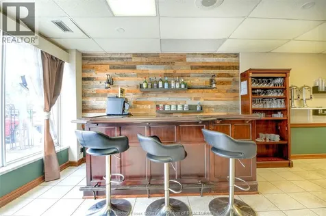14 Talbot Street North Essex ON N8M 1A3