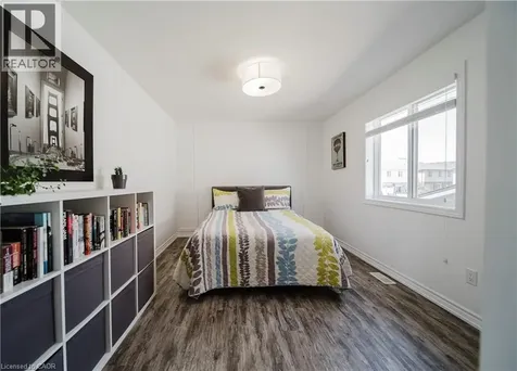 597 Sundew Drive Waterloo ON N2V 0B9