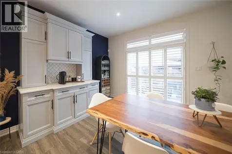 73 Eleanor Avenue Hamilton ON L8W 1C8