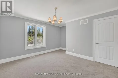 19 Greenway Drive Wasaga Beach ON L9Z 0E6