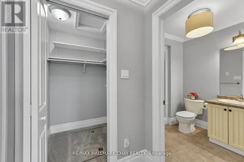 19 Greenway Drive Wasaga Beach ON L9Z 0E6