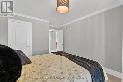 19 Greenway Drive Wasaga Beach ON L9Z 0E6