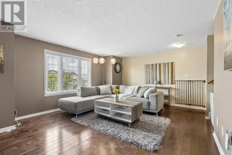 222 Sophia Crescent Kitchener ON N2R 1X8
