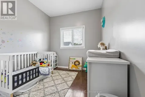 222 Sophia Crescent Kitchener ON N2R 1X8