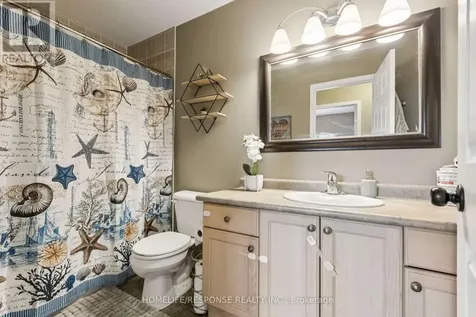 222 Sophia Crescent Kitchener ON N2R 1X8